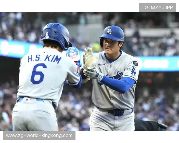 MLB新人全垒打大赛一轮七轰惊艳观众 MLB新人全垒打大赛一轮七轰惊艳观众